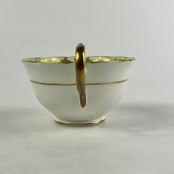 Aynsley England Bone China Teacup Saucer Set Green Gold Floral Pattern 7905 - Picture 5 of 15